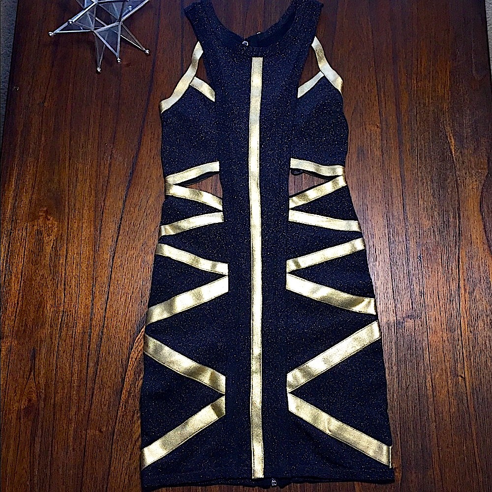 BEBE black and gold cut out dress ❤️😍😍